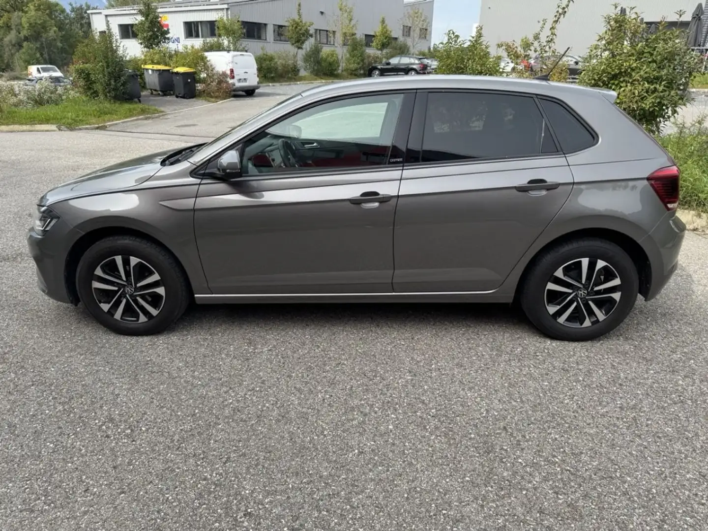 Volkswagen Polo 1.0 TSI 95CH FULL OPTION Gris - 2