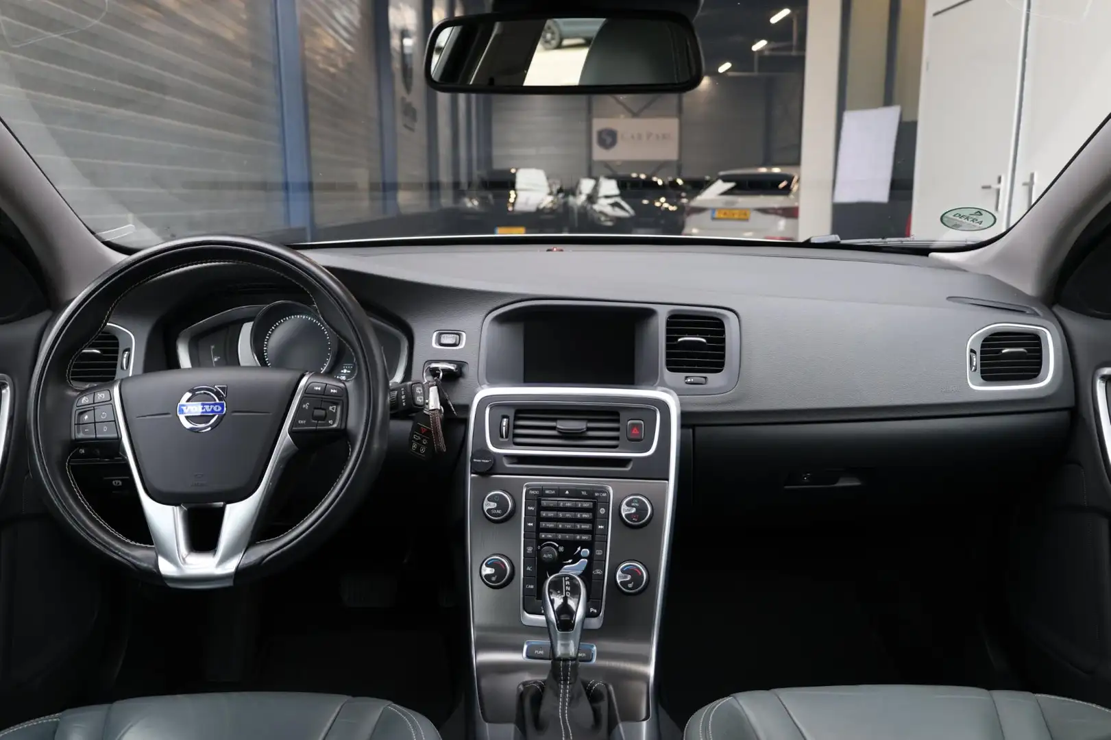 Volvo V60 2.4 D6 AWD Plug-In Hybrid Summum XENON+LED/LEER+S. Szürke - 2