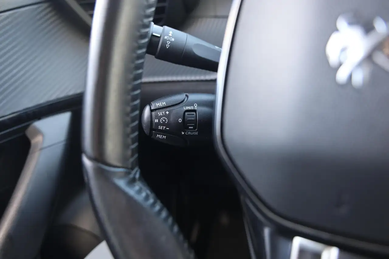 Peugeot E-2008 EV Blue Lease Active 50 kWh SOH 92% 3 -fase Navi A, миниатюра 21