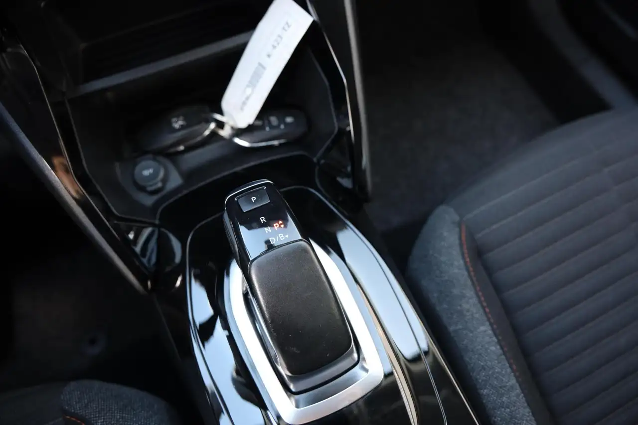 Peugeot E-2008 EV Blue Lease Active 50 kWh SOH 92% 3 -fase Navi A, миниатюра 14