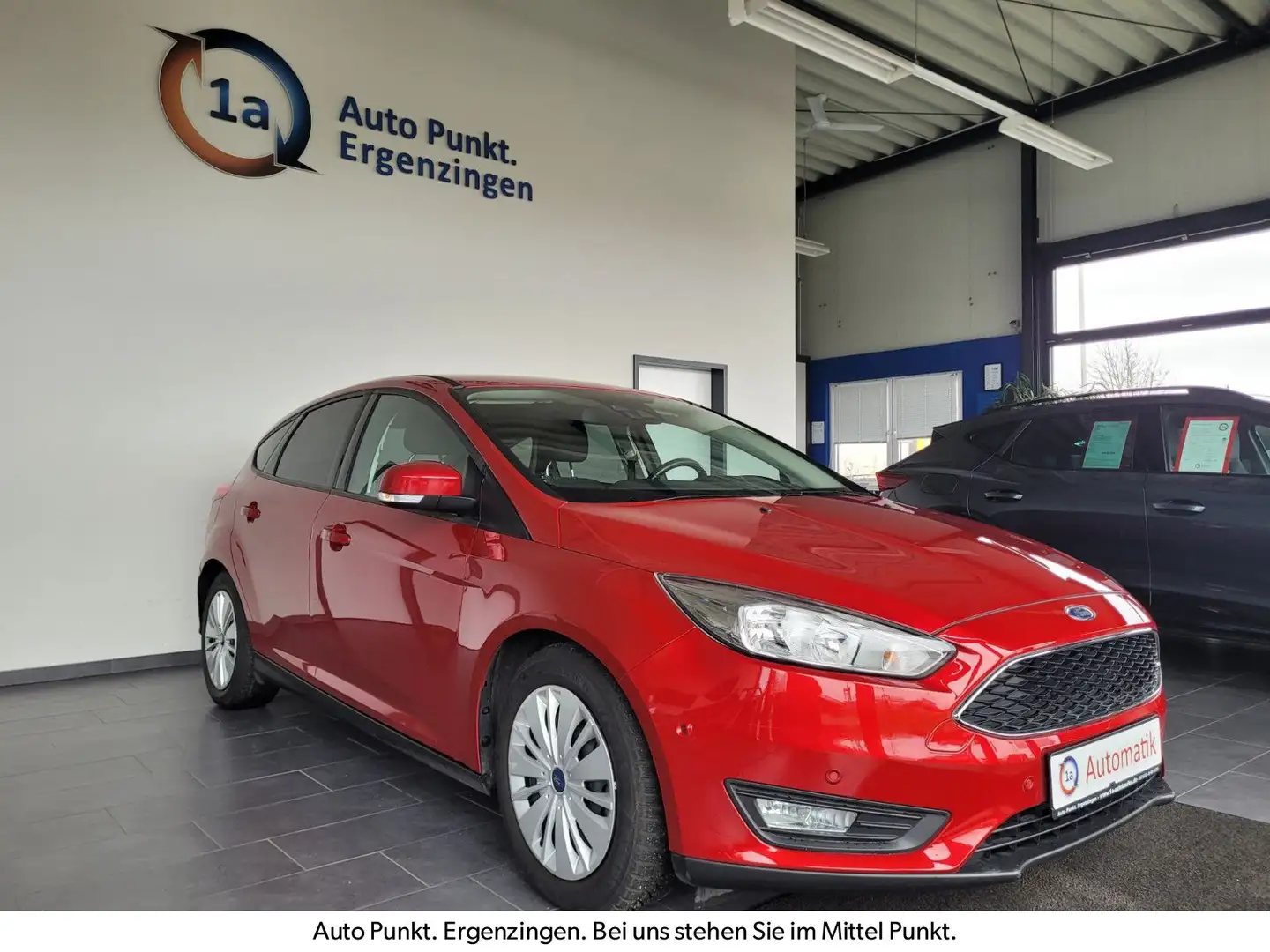 Ford Focus EcoBoost Business Automatik m. WiPa/Kamera Rot - 1