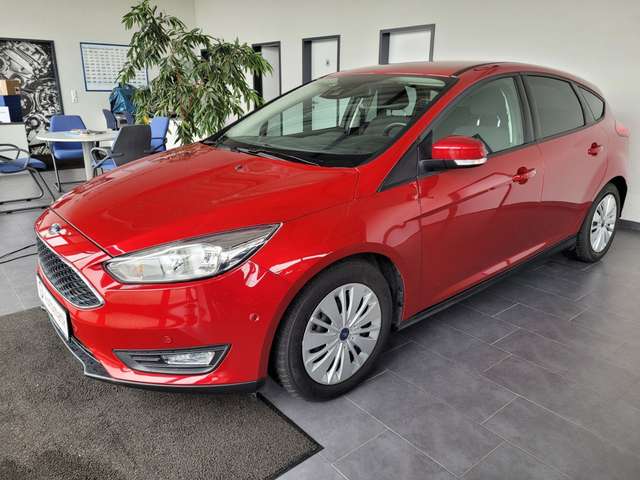 Ford Focus EcoBoost Business Automatik m. WiPa/Kamera