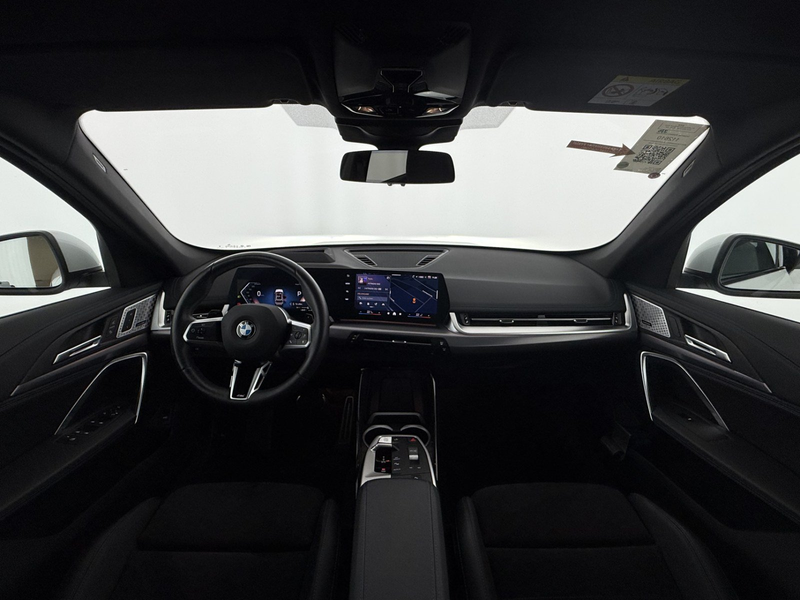 BMW X1 sDrive20d M-Sport Aut LED 360-CAM HEAD-UP SKY — photo 13