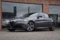 Alfa Romeo Giulia 2.2 JTDm | Automaat| Active cruise| Navi| Xenon| Grigio - thumbnail 1