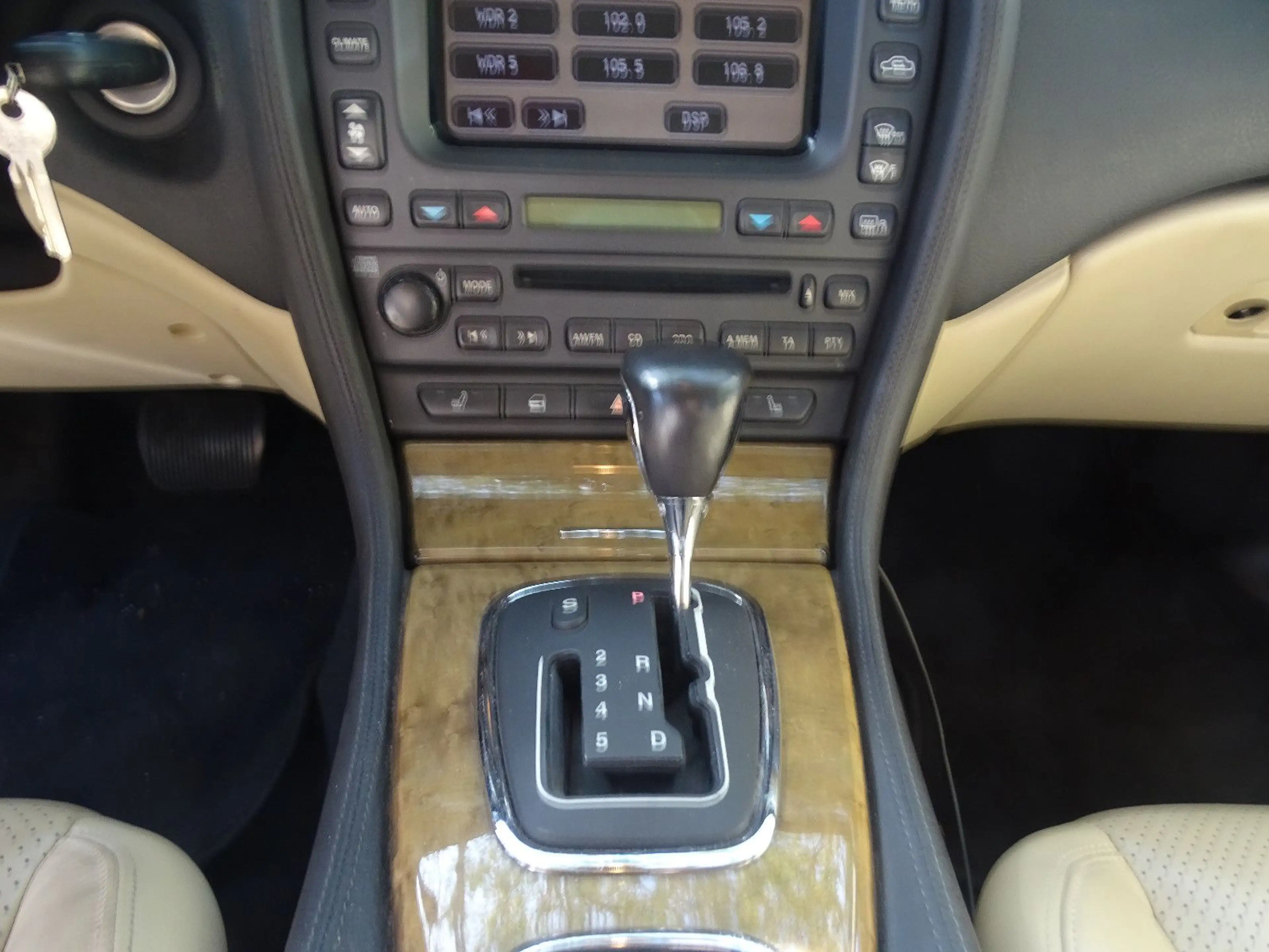 Jaguar S-Type 4.2 V8 Executive Leder Pano — photo 16