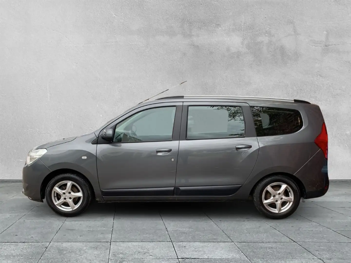 Dacia Lodgy COMFORT SCe 100 Comfort NAVI+TEMPOMAT+KLIMAAUTOM. Серый - 2