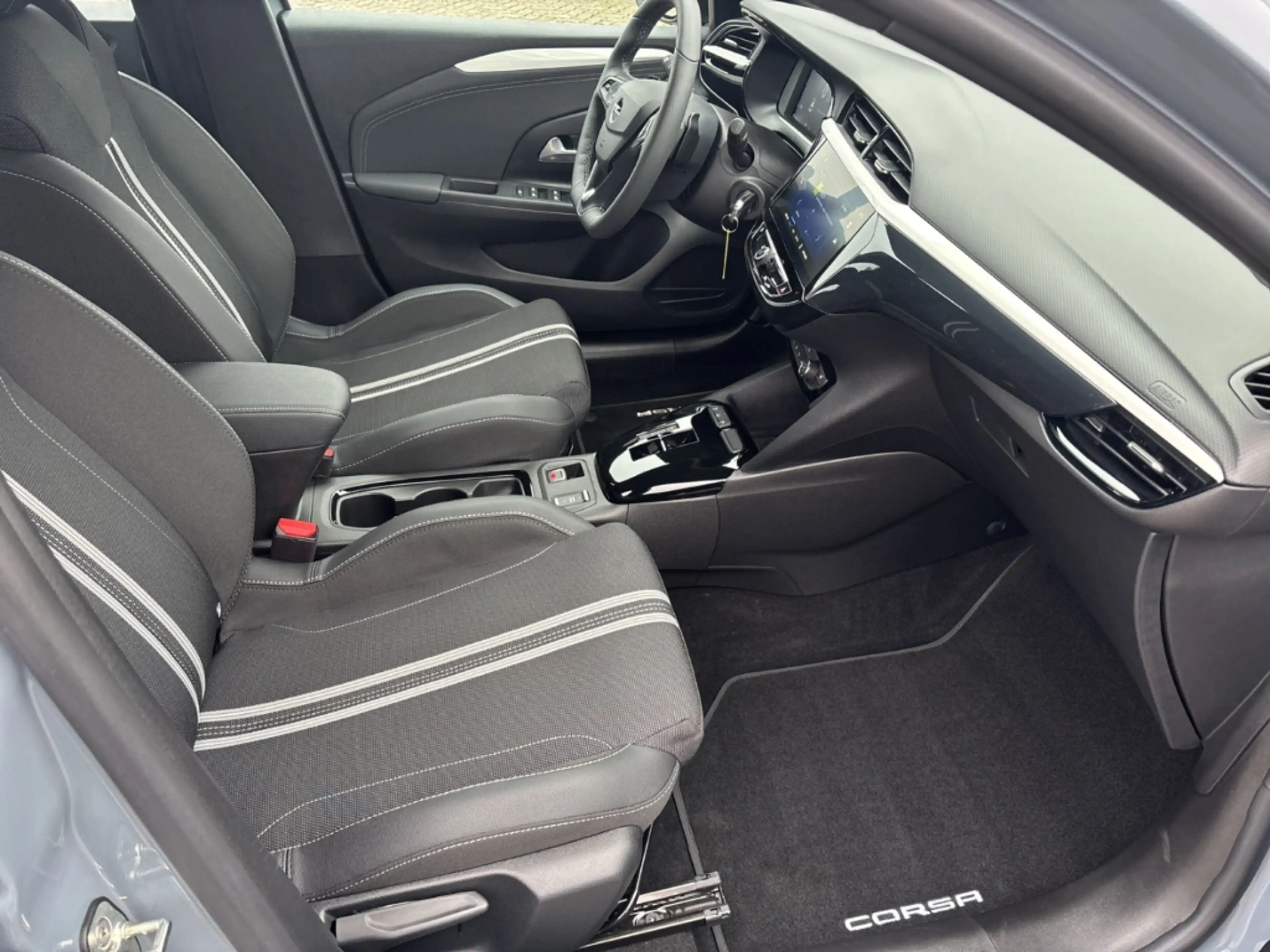 Opel Corsa F GS +Tempomat+Rückfahrkamera+PDC+Sitzhzg+Lenkradh — photo 13