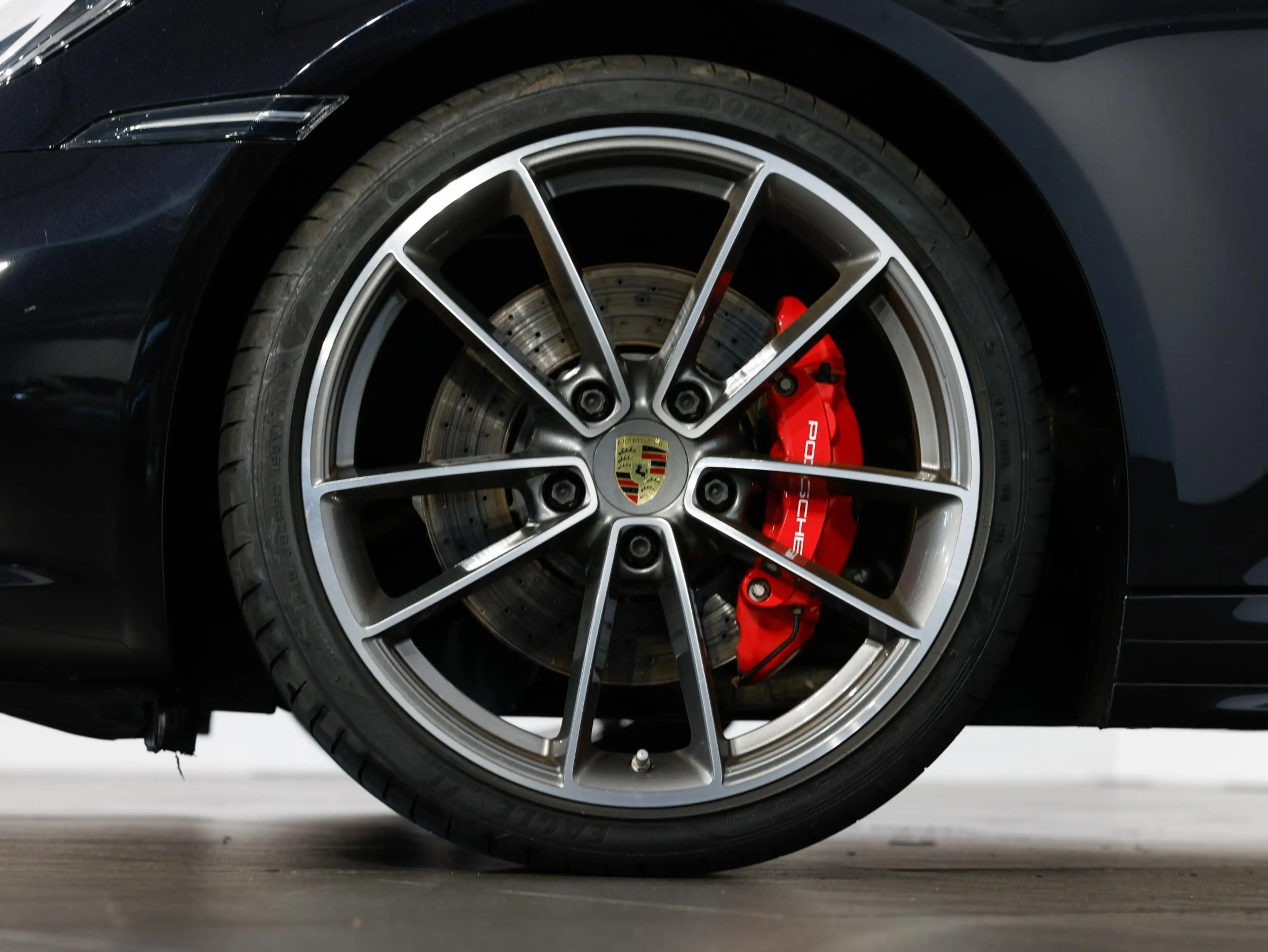 Porsche 992 4S Cabriolet — photo 6