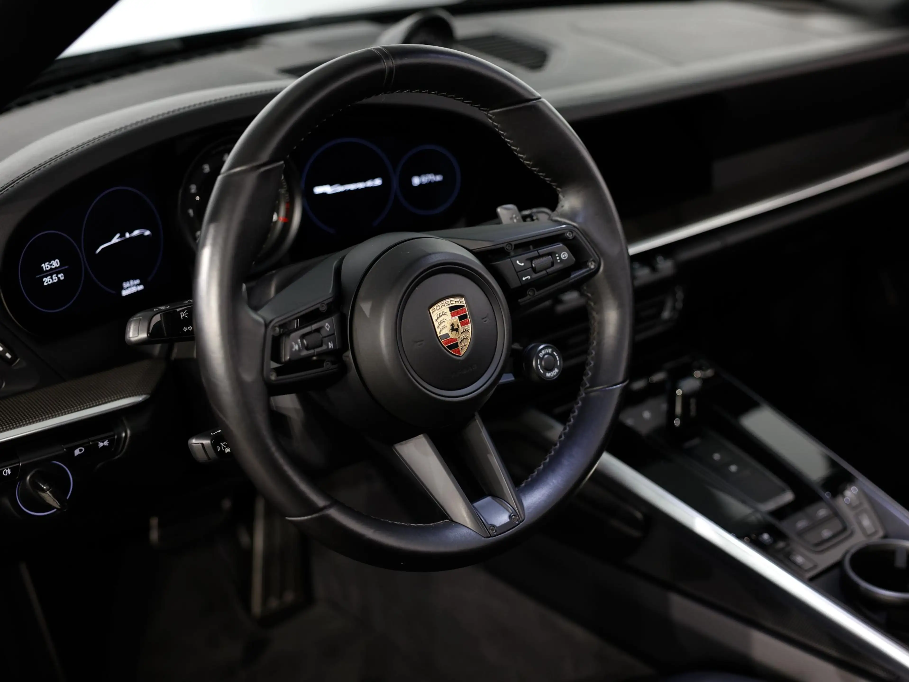 Porsche 992 4S Cabriolet — photo 10