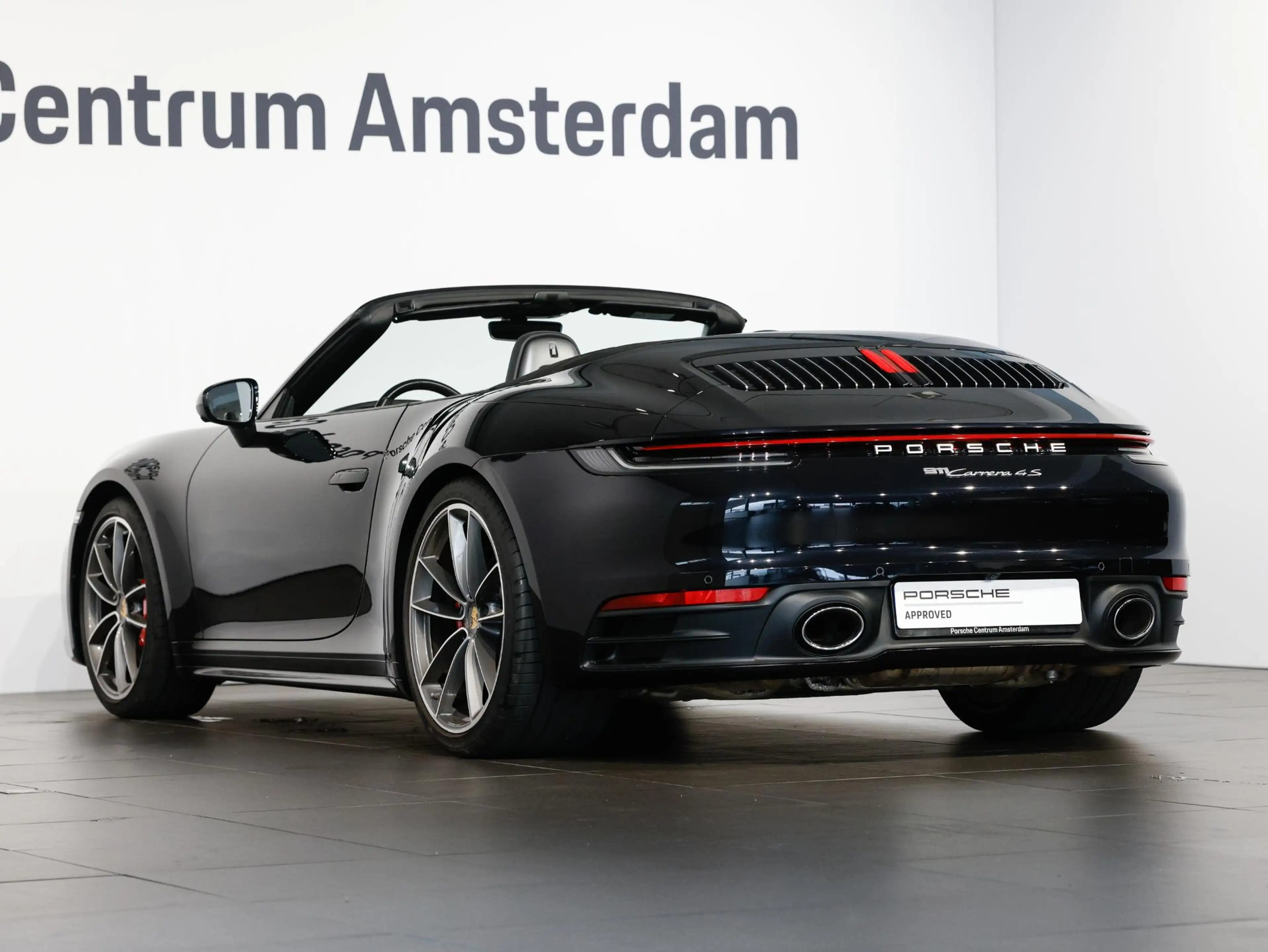 Porsche 992 4S Cabriolet — photo 3