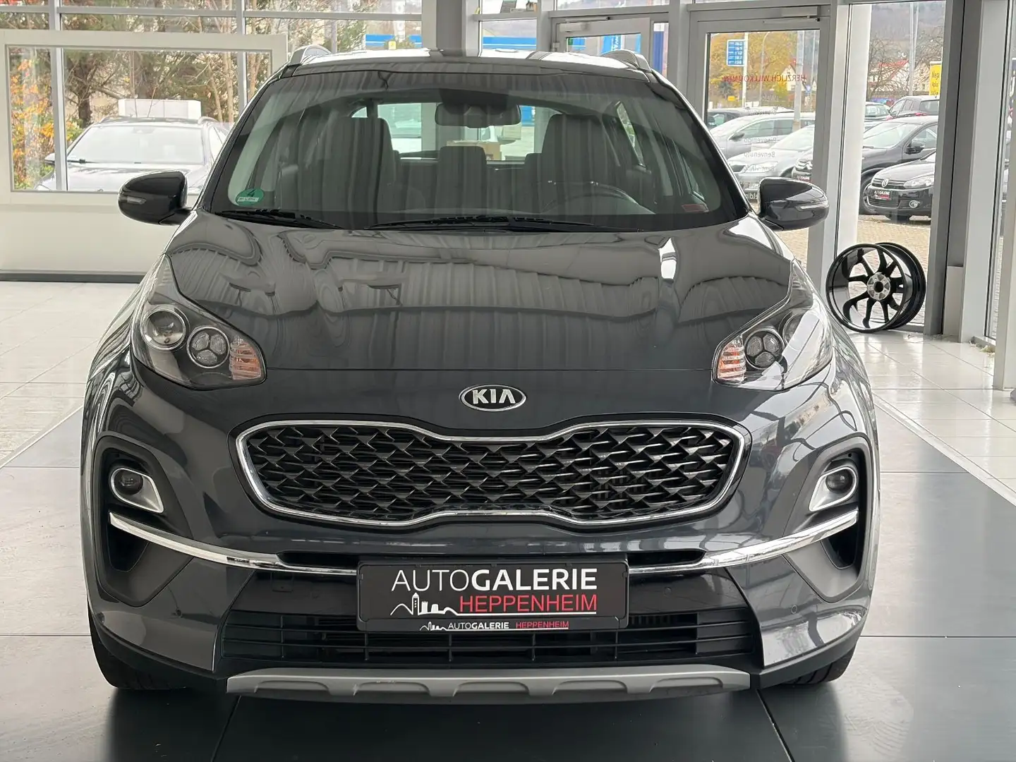 Kia Sportage Vision/NAV/SHZ/R-KAM/PDC/TEMP/ALUS Gris - 2