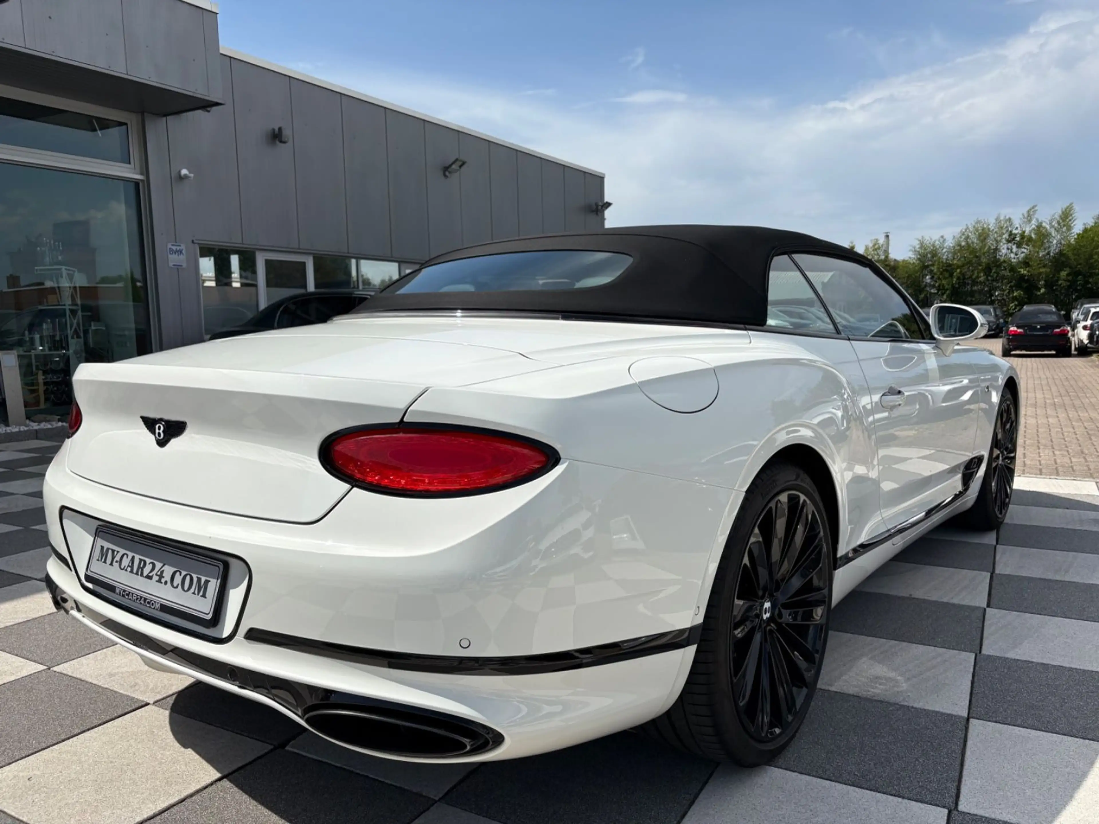 Bentley Continental GTC W12 First Edition+Mulliner+Tour. — photo 12
