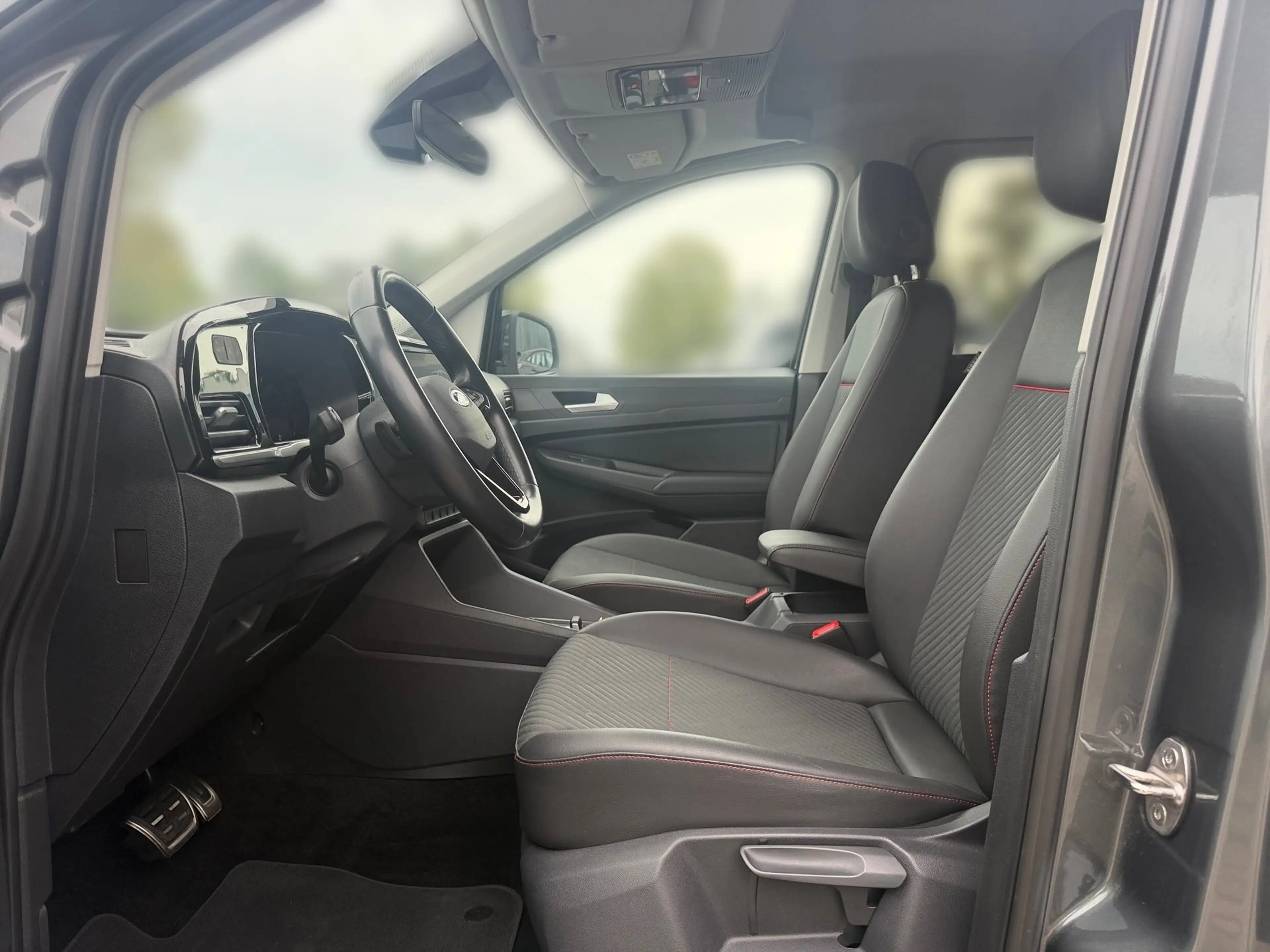 Ford Tourneo Connect Grand Tourneo Connect Aut. SPORT AHK Navi LED BT — photo 9
