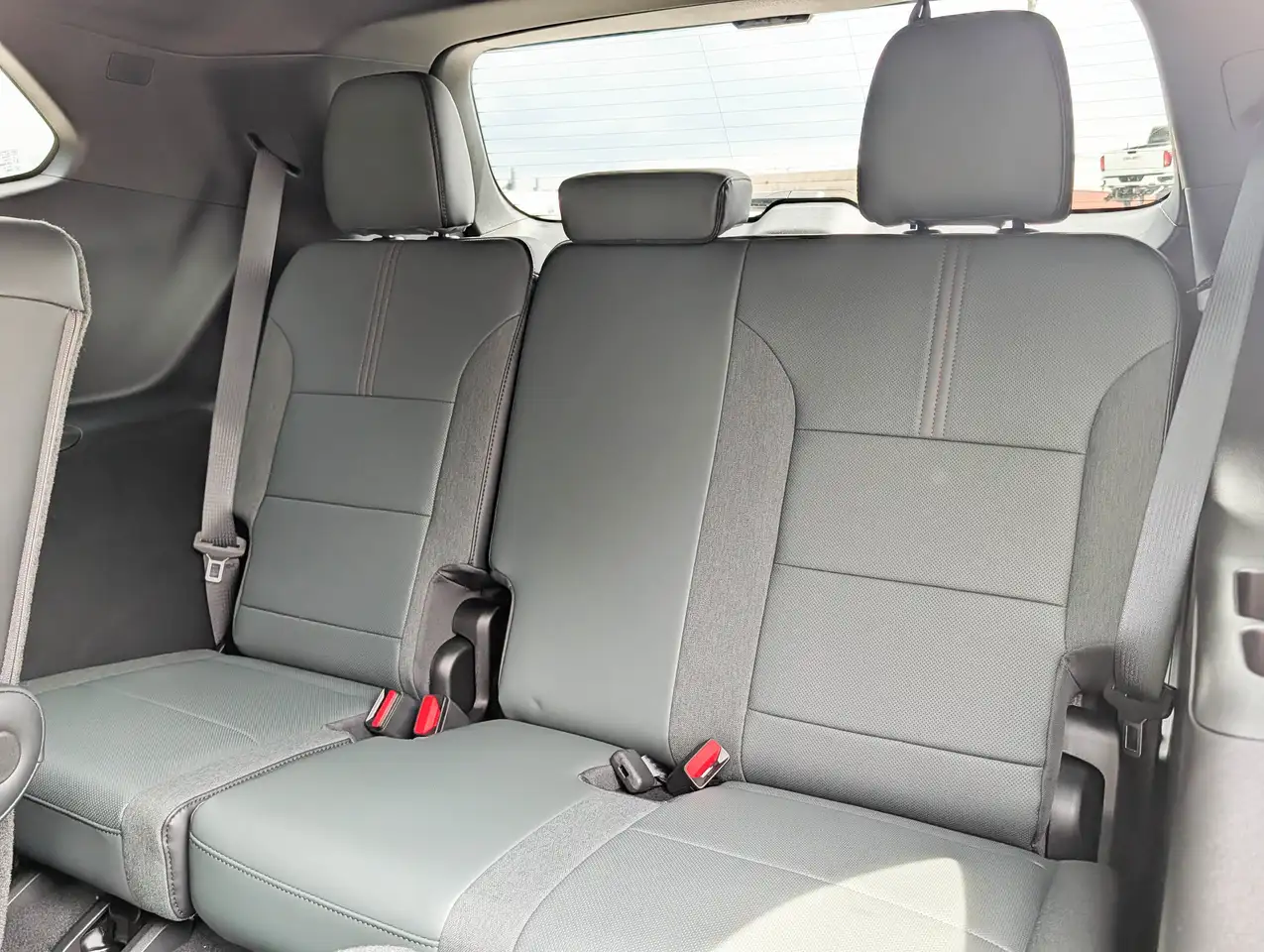 GMC Acadia снимка GMC Acadia