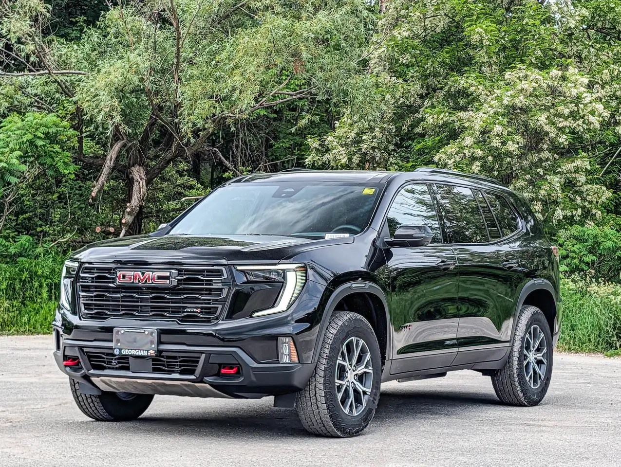 GMC Acadia снимка GMC Acadia