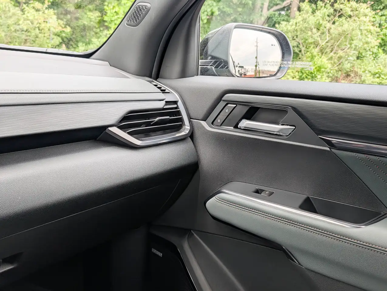 GMC Acadia снимка GMC Acadia