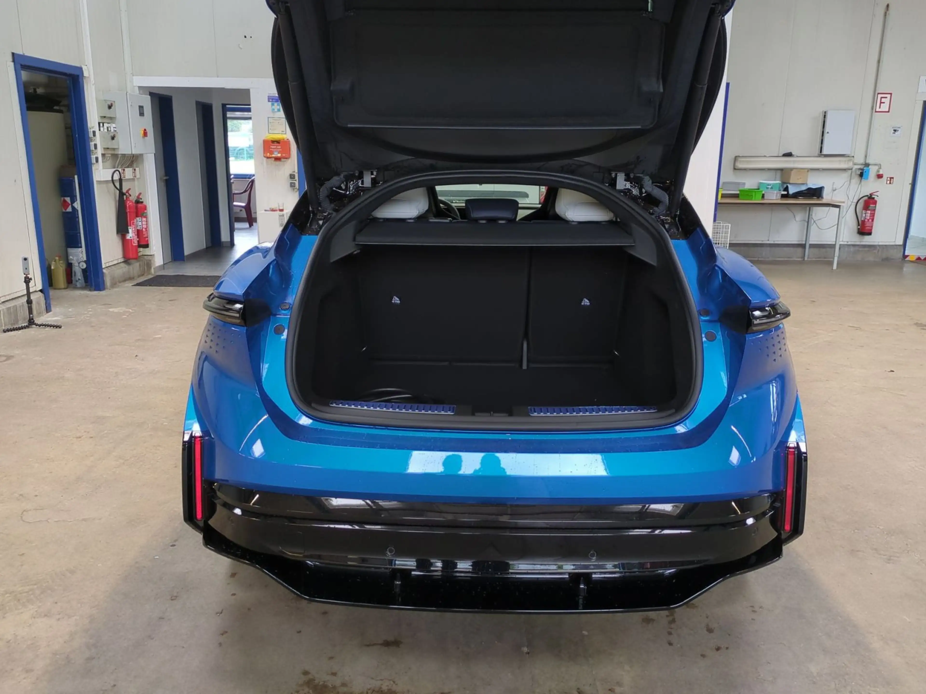 Alpine A390 GTS — photo 10