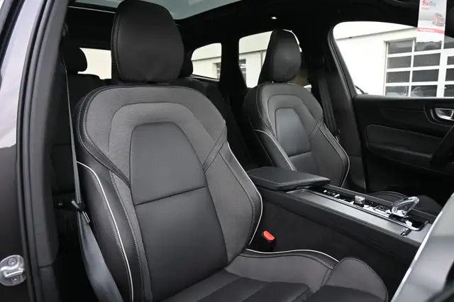 Volvo XC60 view 15