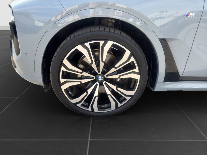 BMW X7 xDrive40d | UPE 143.990,-| M Sport Pro| Bowers & W — photo 8