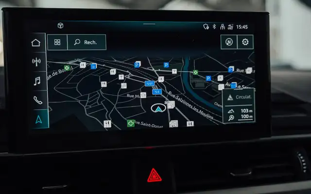 Audi A4 view 20
