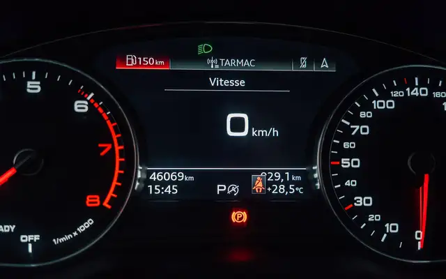 Audi A4 view 19