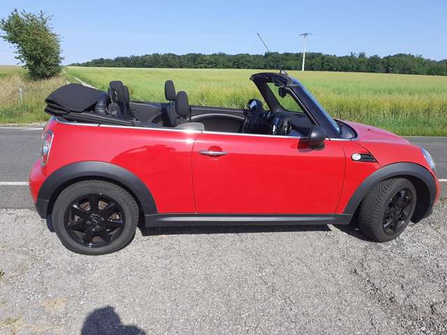 Imagine MINI One Cabrio Chili red