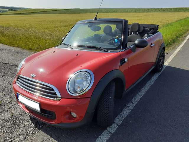 MINI One Cabrio Chili red