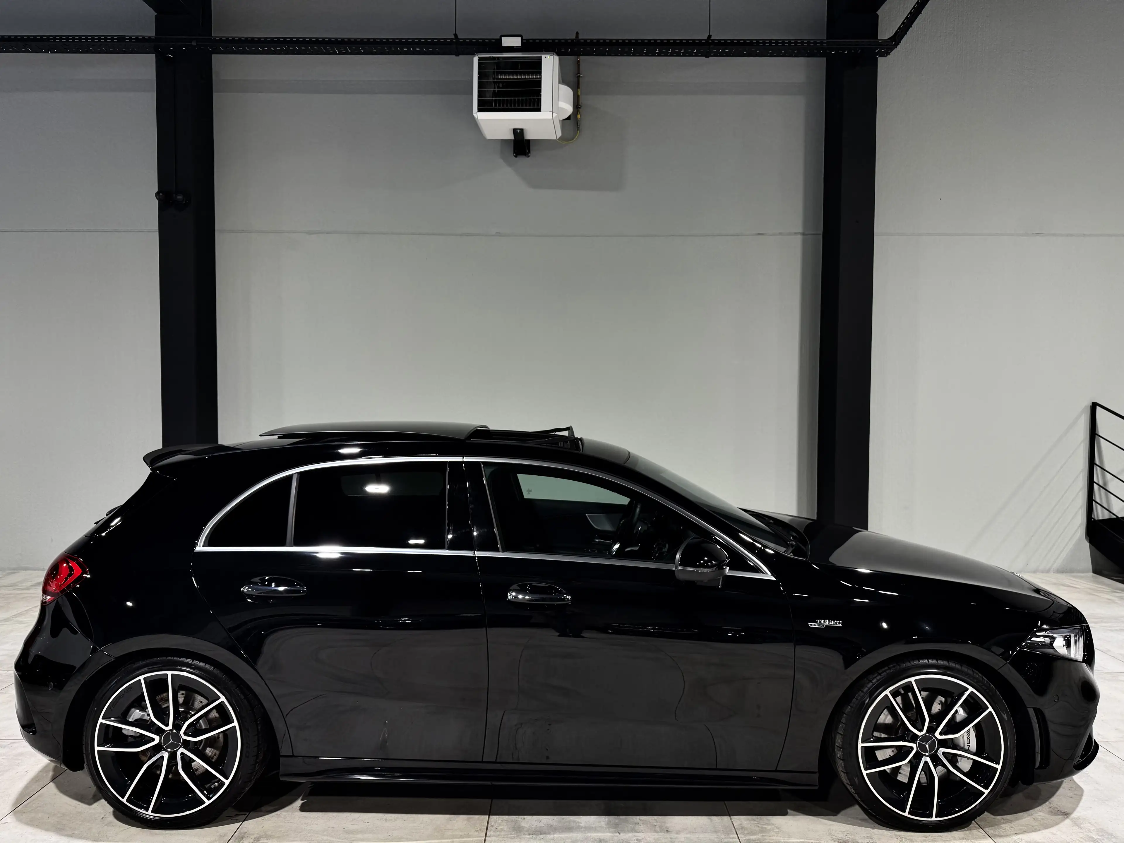 Mercedes-Benz A 35 AMG A35 AMG" 306CV 4MATiC T.PANO B.AUTO+F1 CARPLAY TVA — photo 7