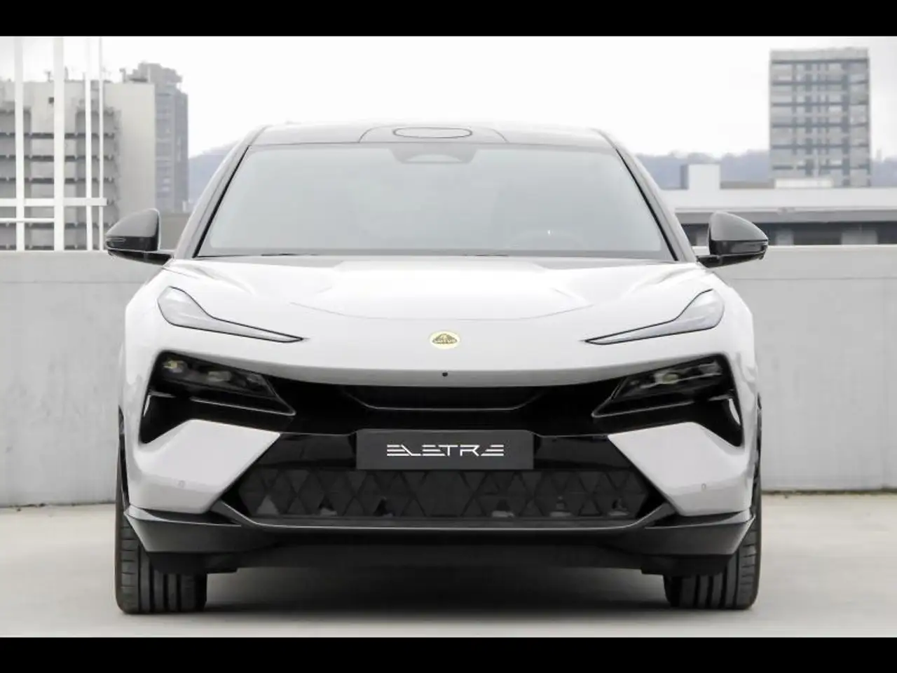 Lotus Eletre 2024
