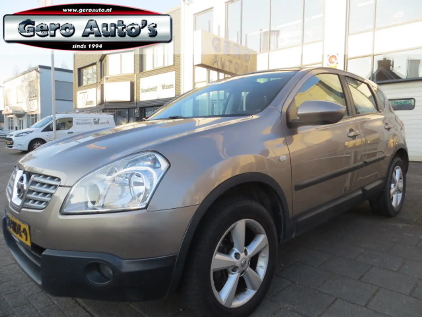 Nissan Qashqai 2.0 Acenta panoramadak airco ecc ,trekhaak lmv etc Barna - 1