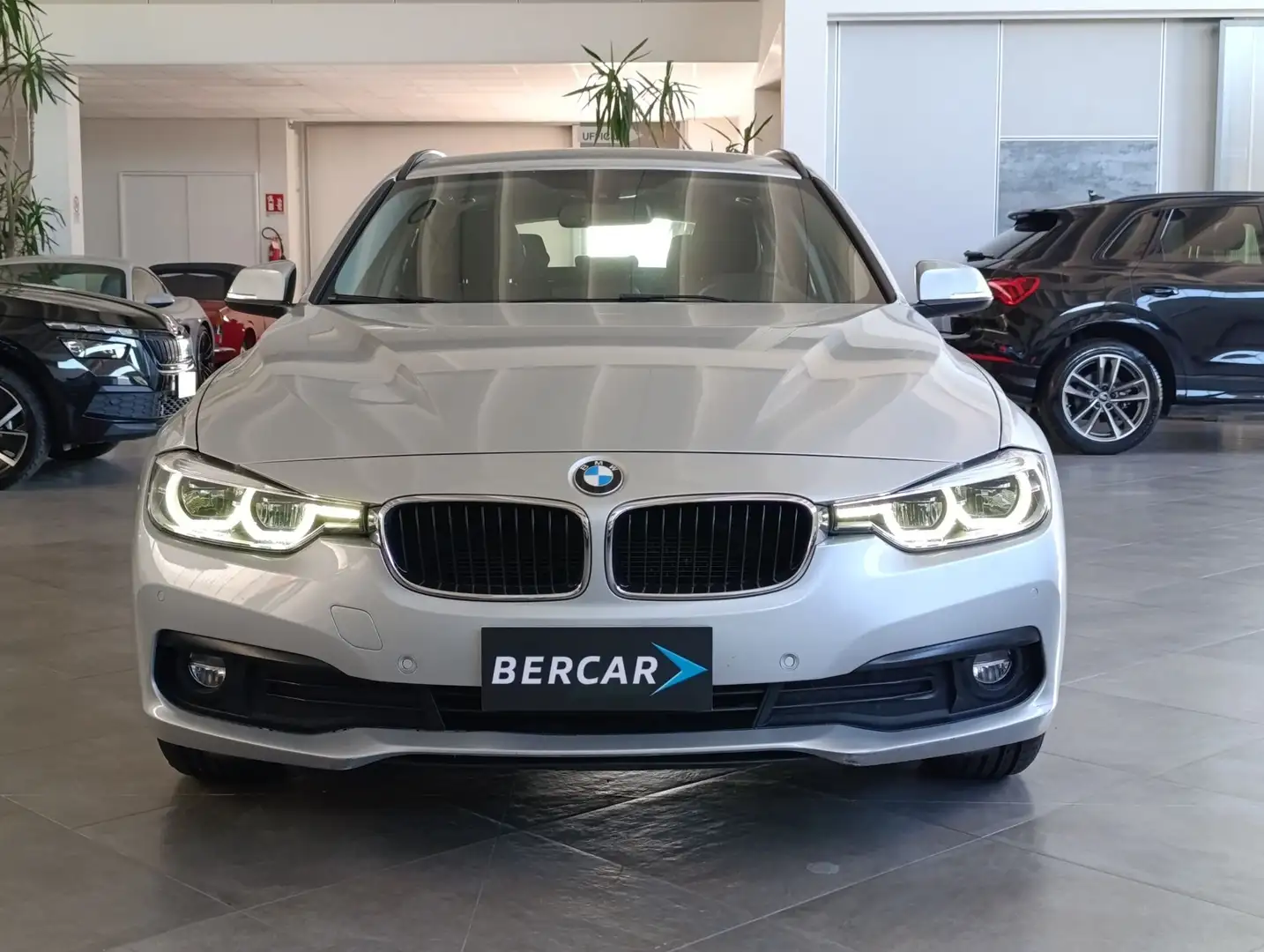 BMW 318 318d  Business Advantage aut. Argent - 2