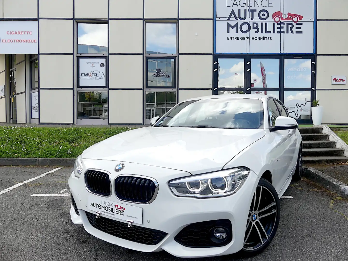 BMW 116 116i M SPORT Weiß - 1