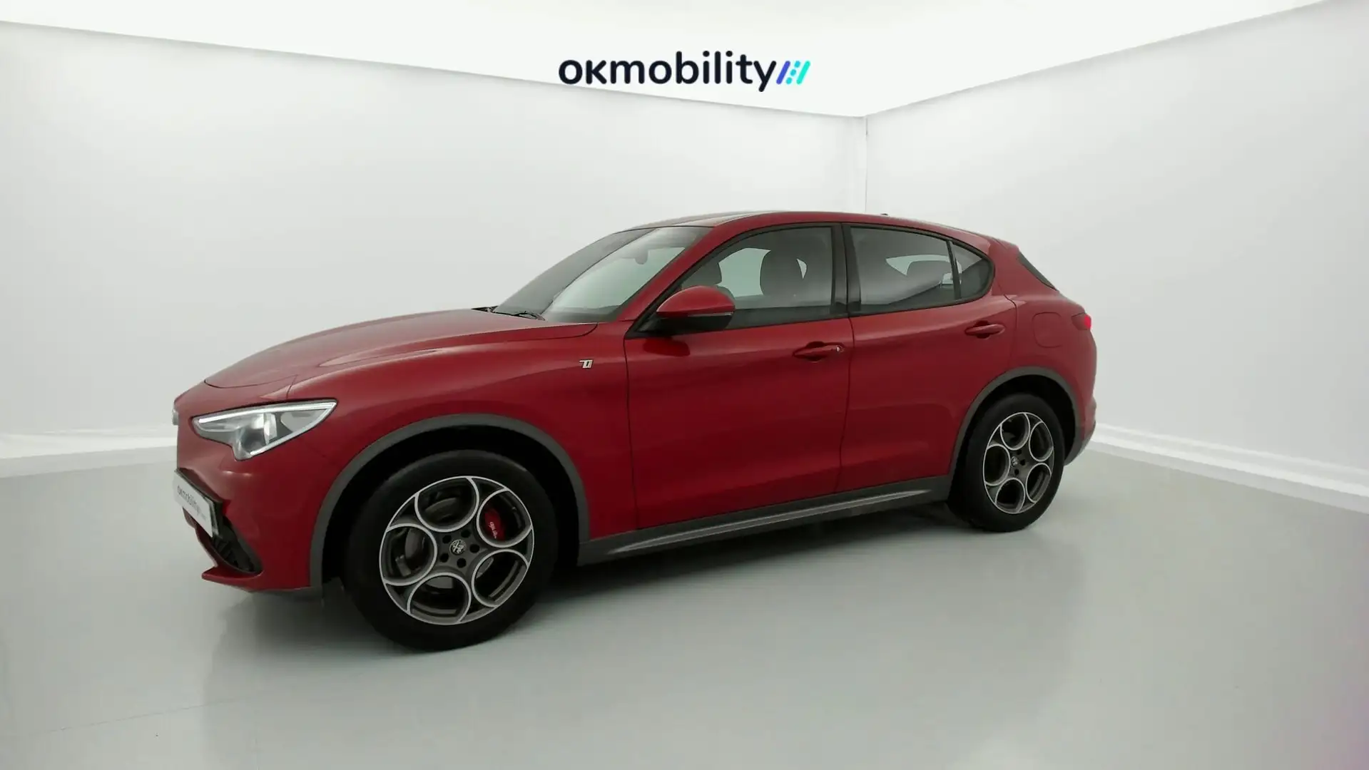 Alfa Romeo Stelvio 2.2 Villa D´Este Q4 210 Aut. Rouge - 2