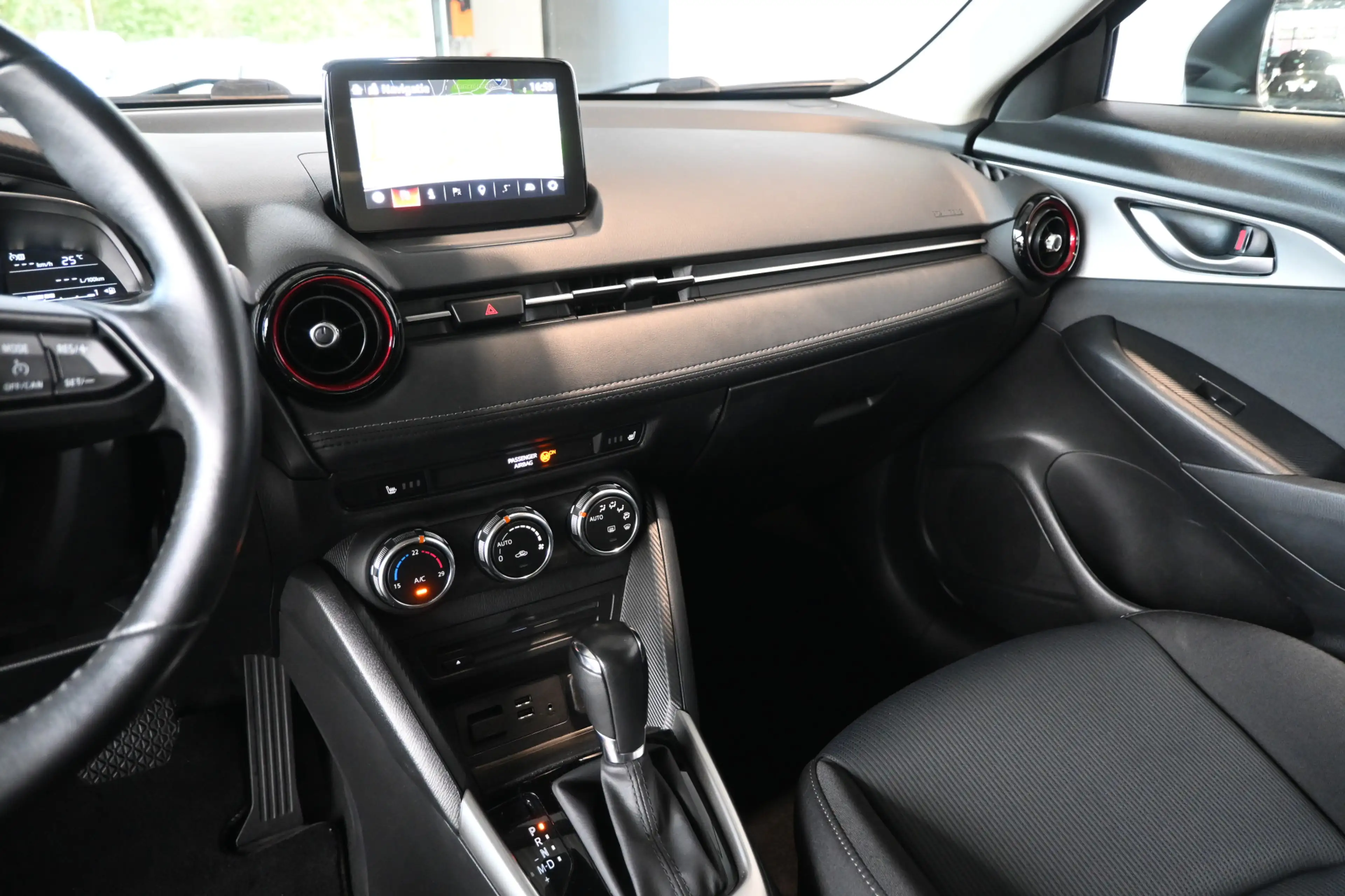 Mazda CX-3 2.0 SkyActiv-G 120 Dynamic Automaat Clima Cruise c — photo 9