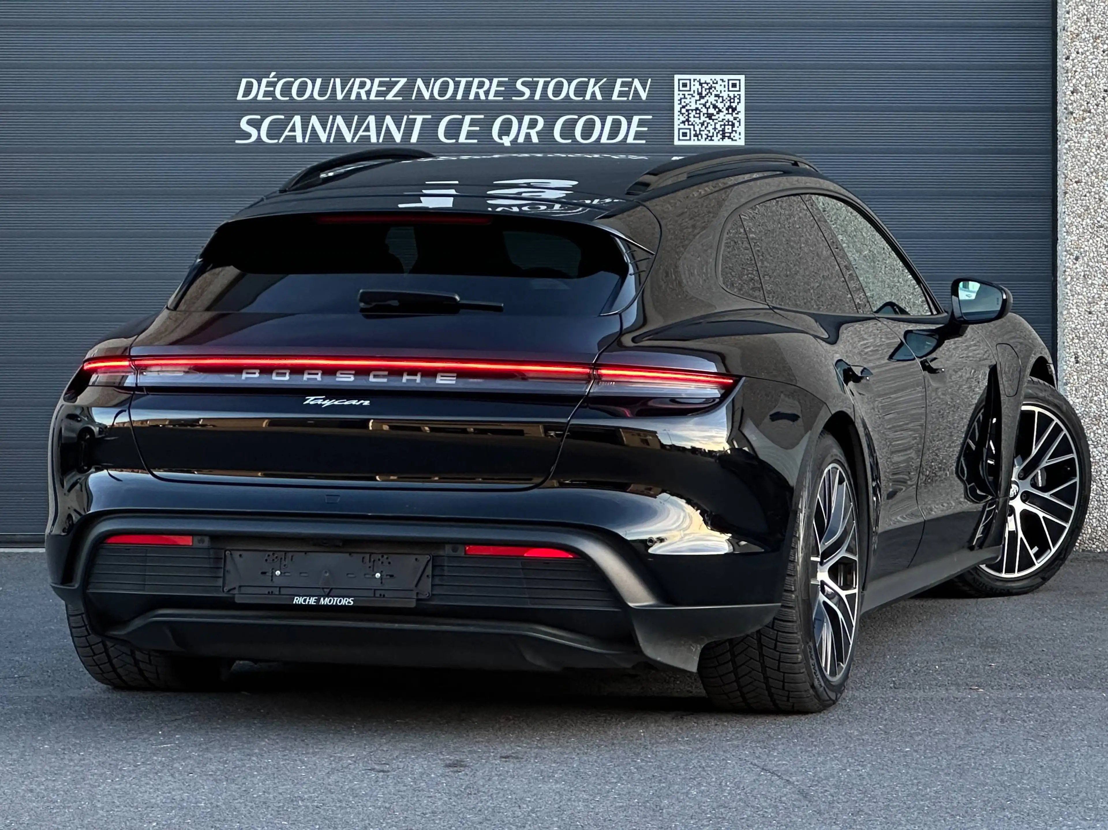 Porsche Taycan Sport Turismo - TVA - ACC - Lift - Sport Sound - Pano - Bose — photo 3