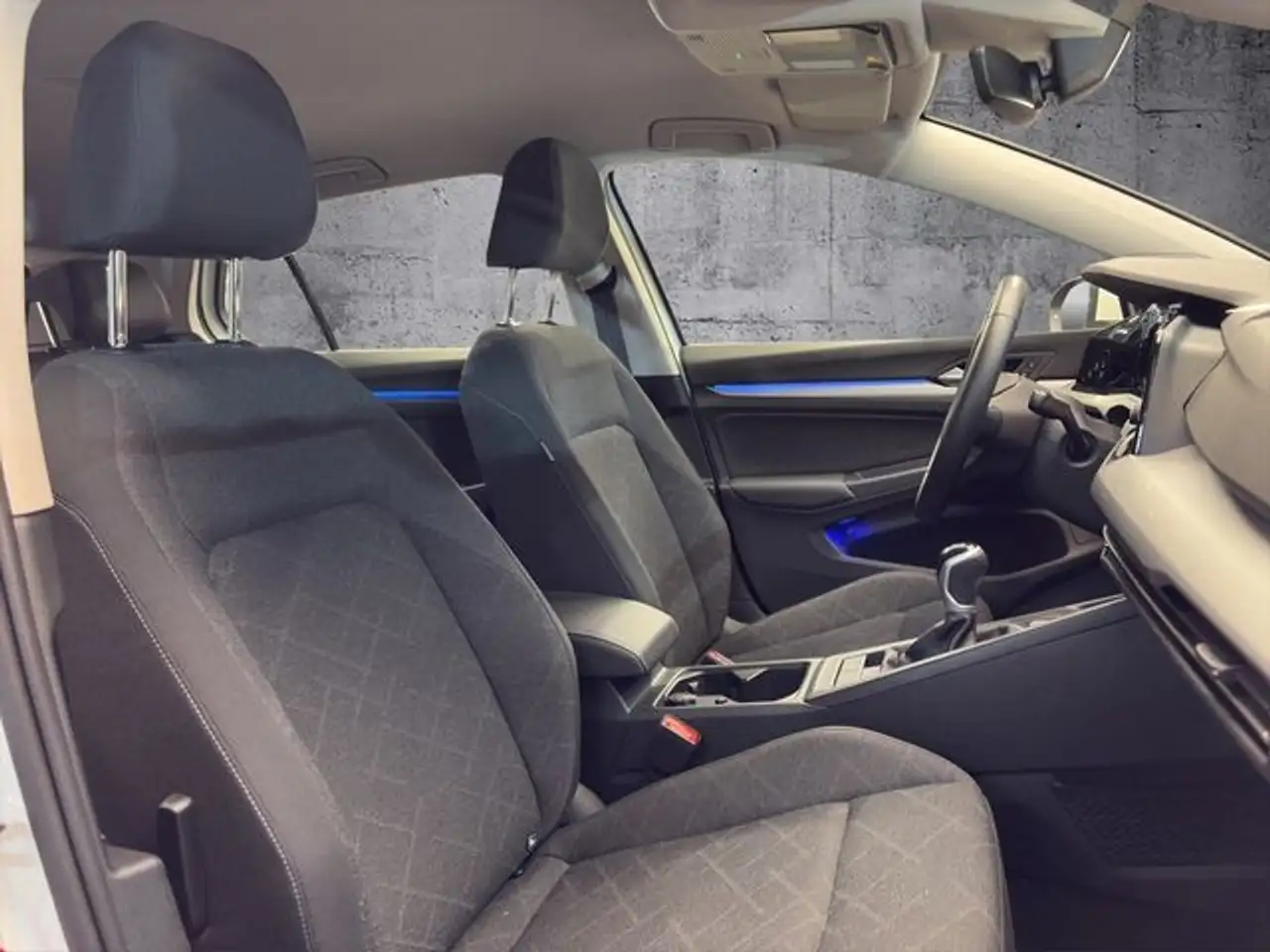 Volkswagen Golf 2.0 TDI Life LED+SHZ+ACC+APP-Connect 11