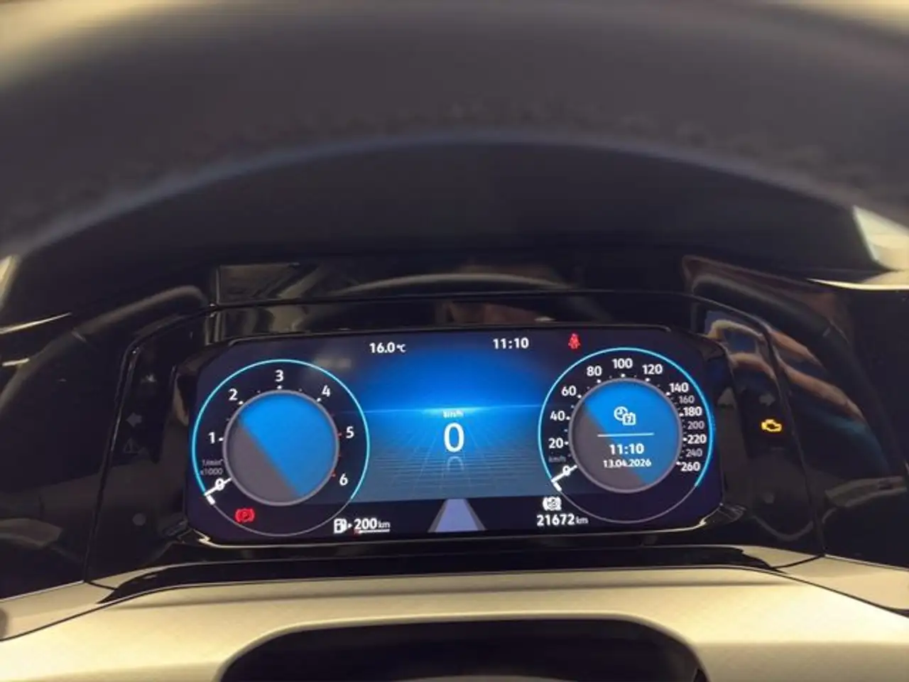 Volkswagen Golf 2.0 TDI Life LED+SHZ+ACC+APP-Connect 22