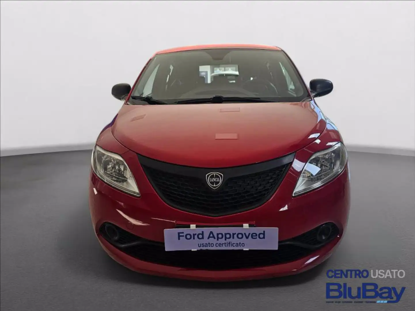 Lancia Ypsilon 1.0 FireFly 5 porte S&S Hybrid Ecochic Silver Roşu - 2