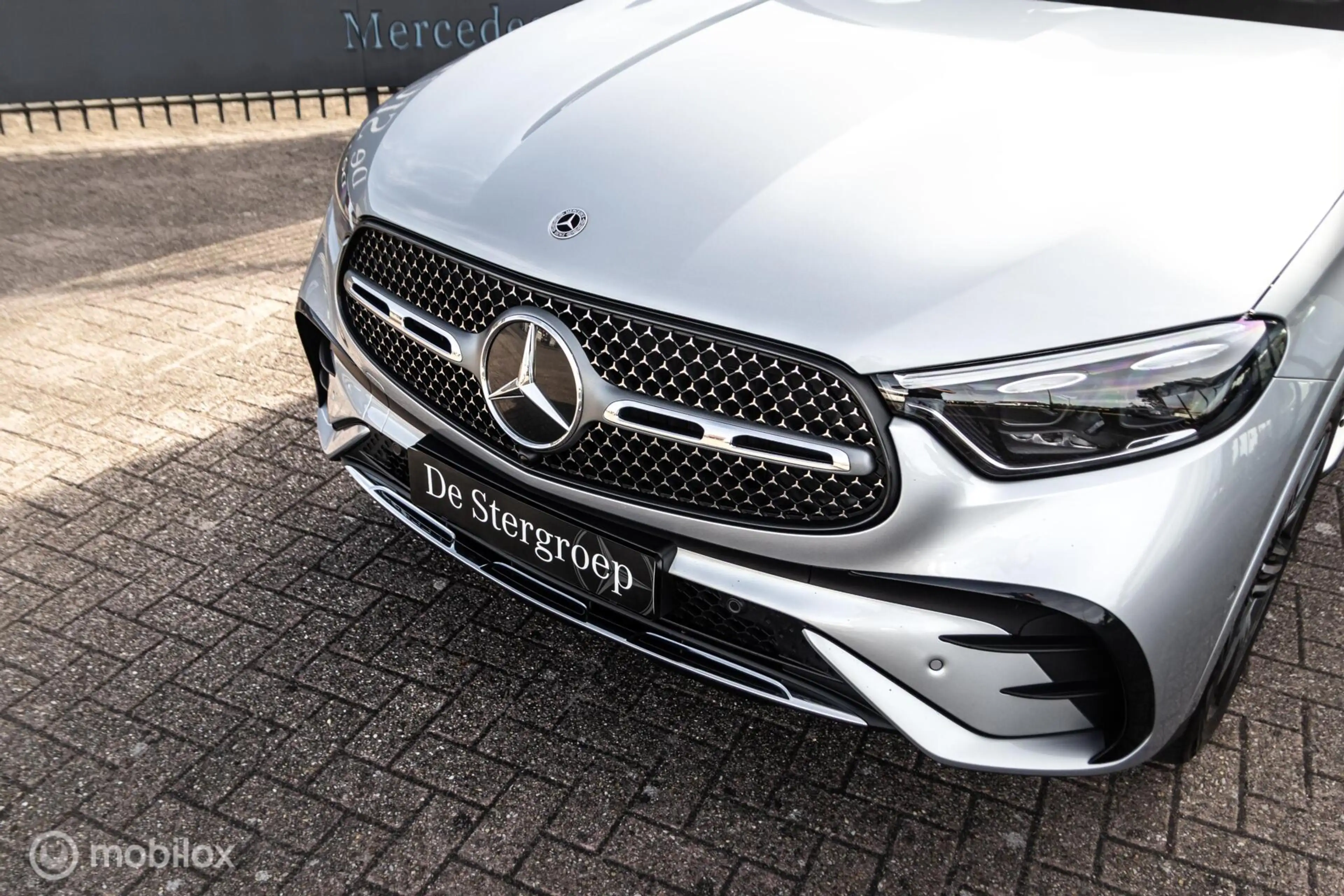 Mercedes-Benz GLC 400 400e 4MATIC AMG Line — photo 5