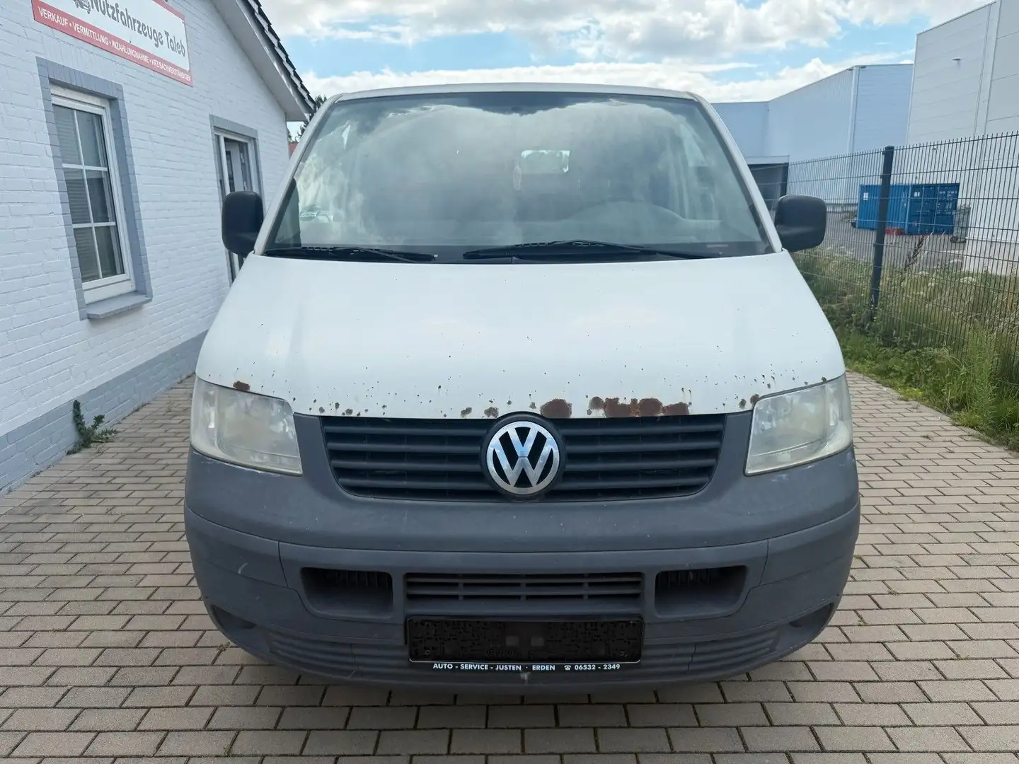 Volkswagen T5 Transporter Kasten 1,9 TDI AHK Alb - 2