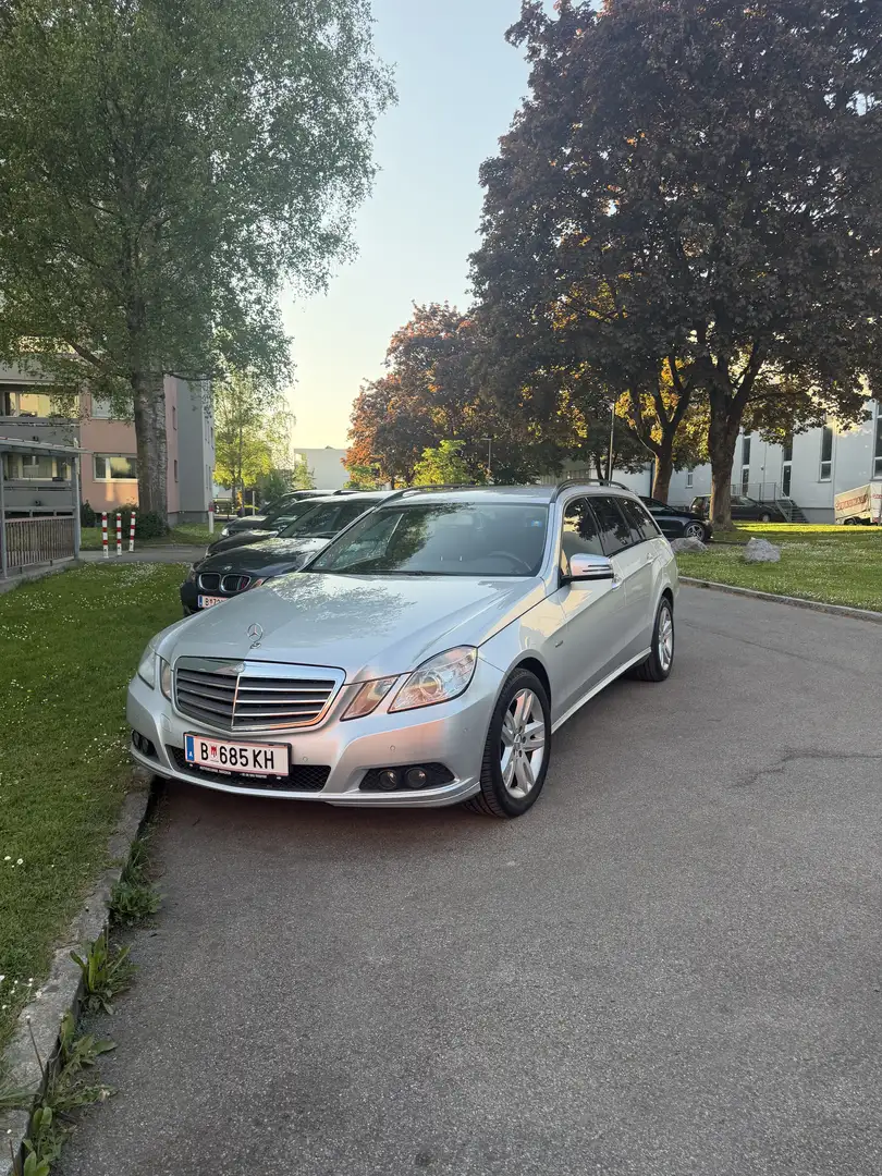Mercedes-Benz E 220 T Elegance CDI Aut. - 1