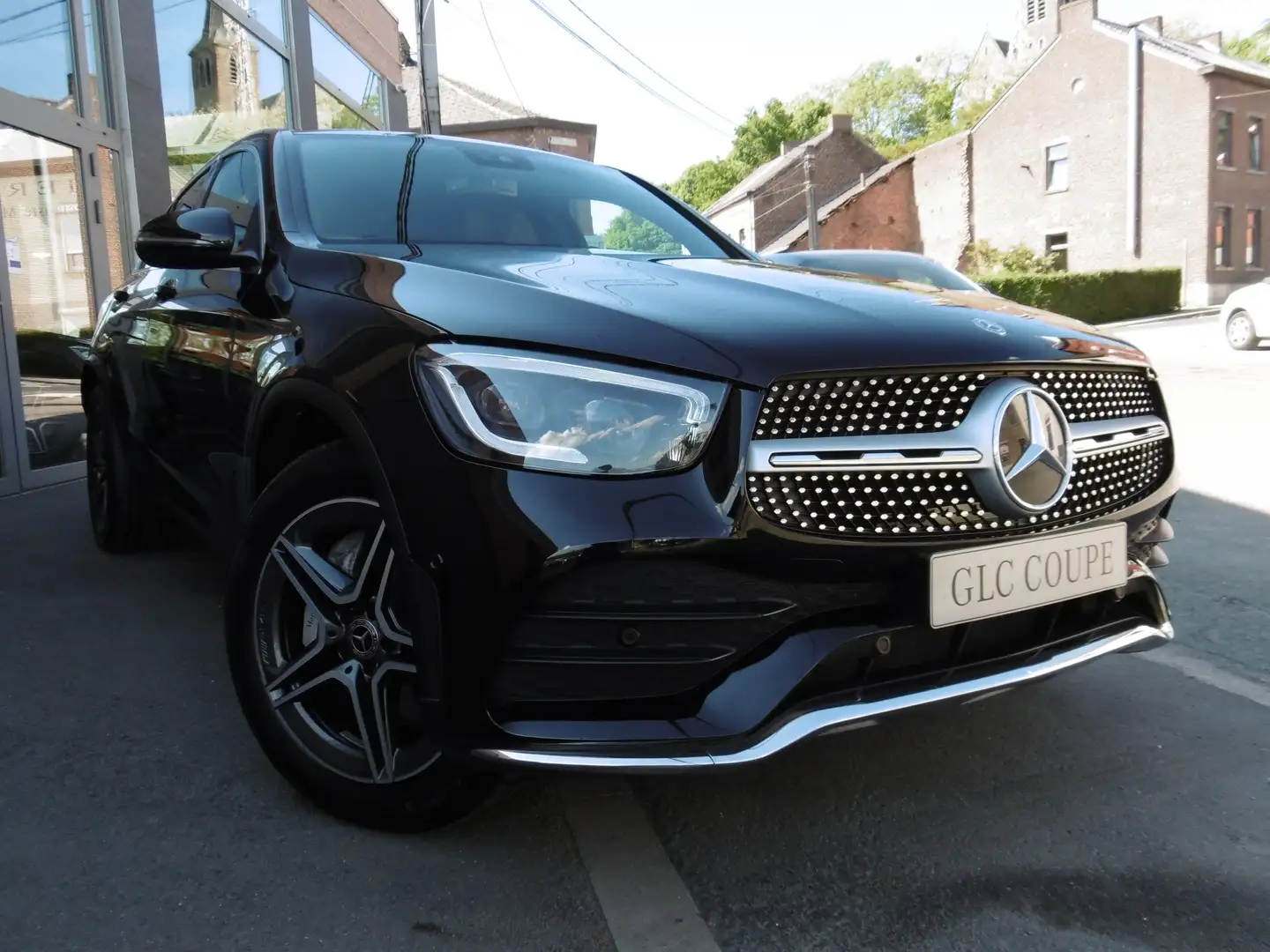 Mercedes-Benz GLC 200 d COUPE / PACK AMG / CUIR / CAMERA ....... Nero - 2