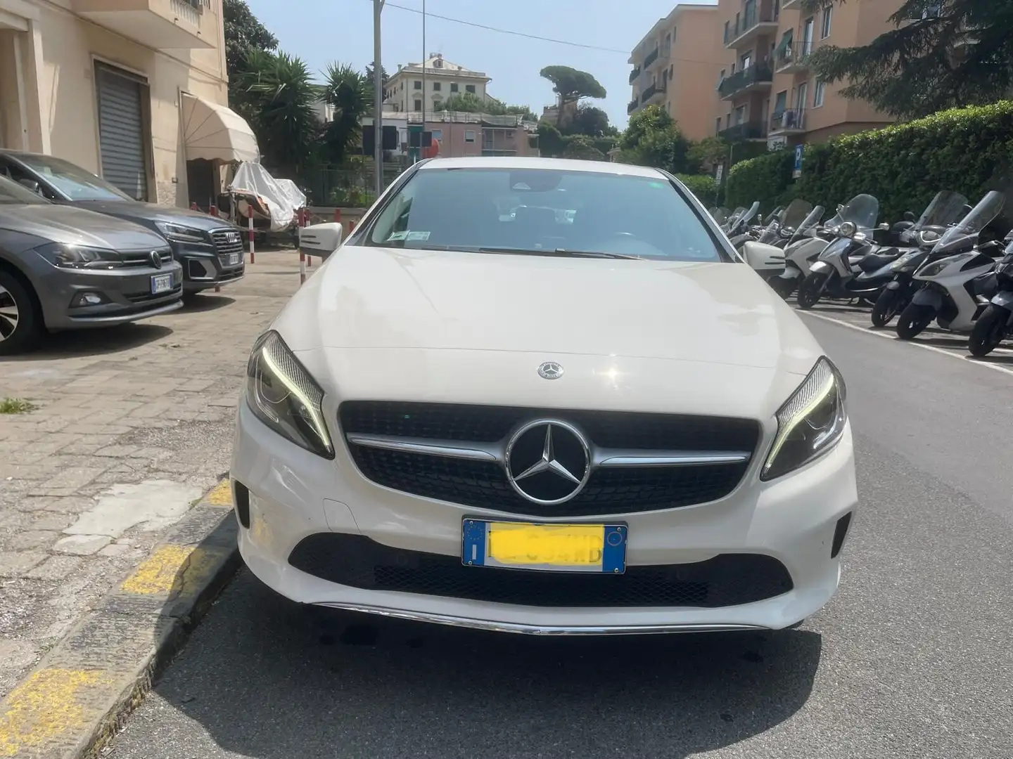 Mercedes-Benz A 180 A 180 d Automatic Executive Bianco - 1