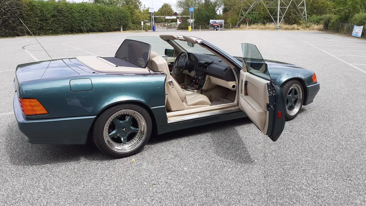 Mercedes-Benz SL 300