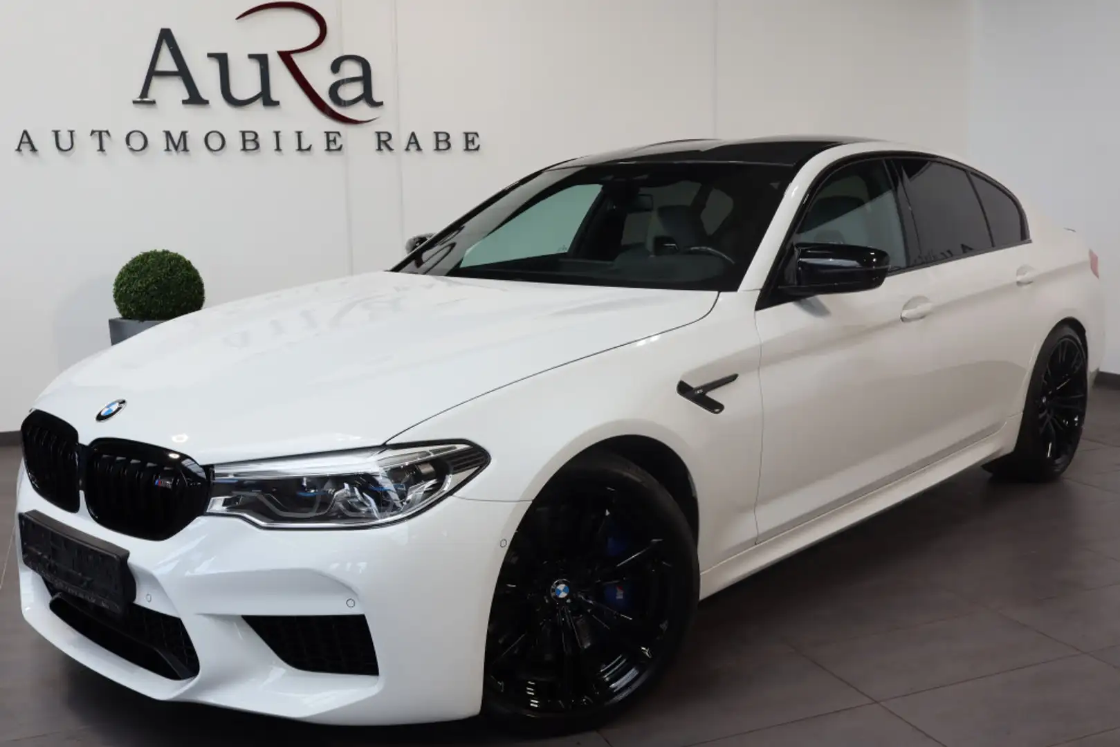 BMW M5 Competition NAV+LASER+M-DRIVER'S PACKAGE+ACC bijela - 1