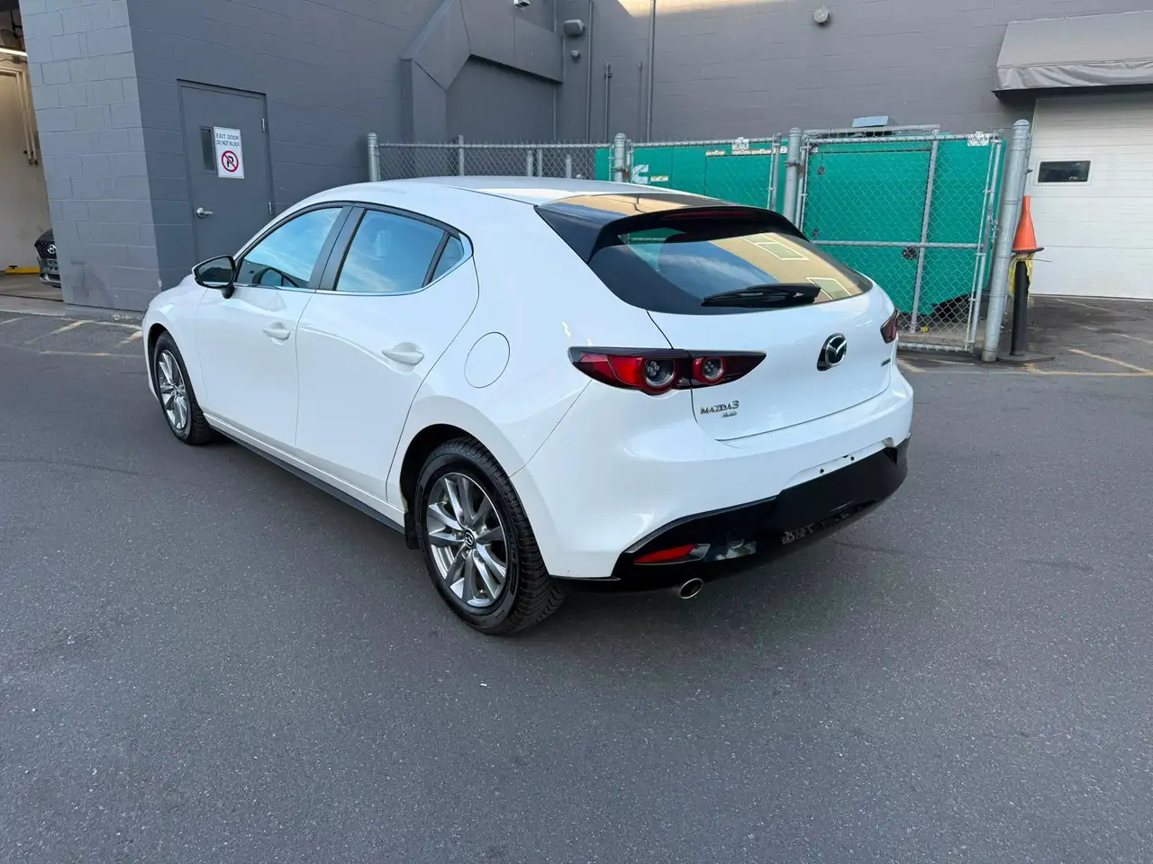Mazda 3 photo Mazda 3