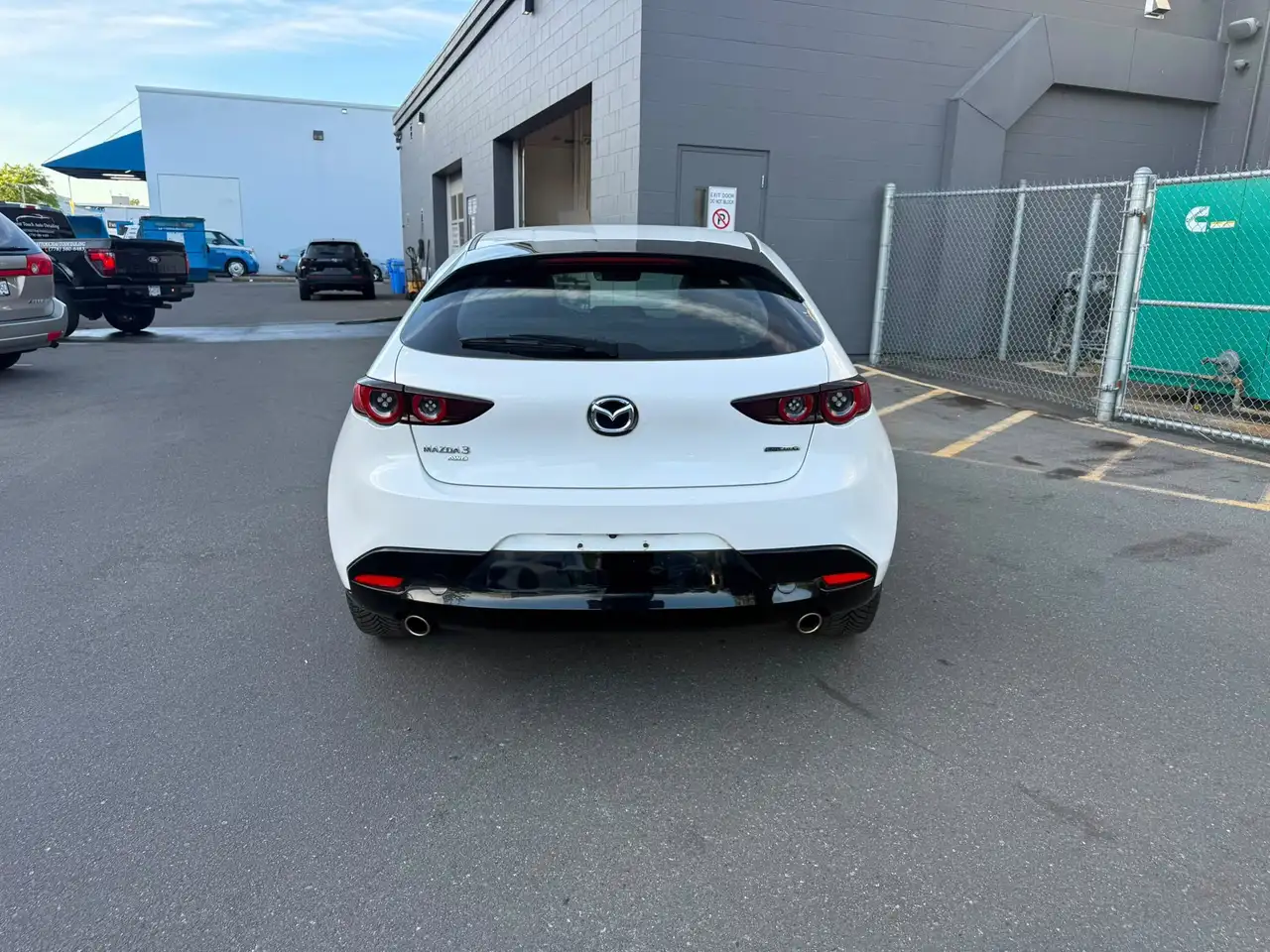 Mazda 3 photo Mazda 3