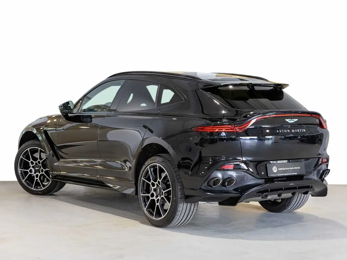 Aston Martin DBX 707 Noir - 2