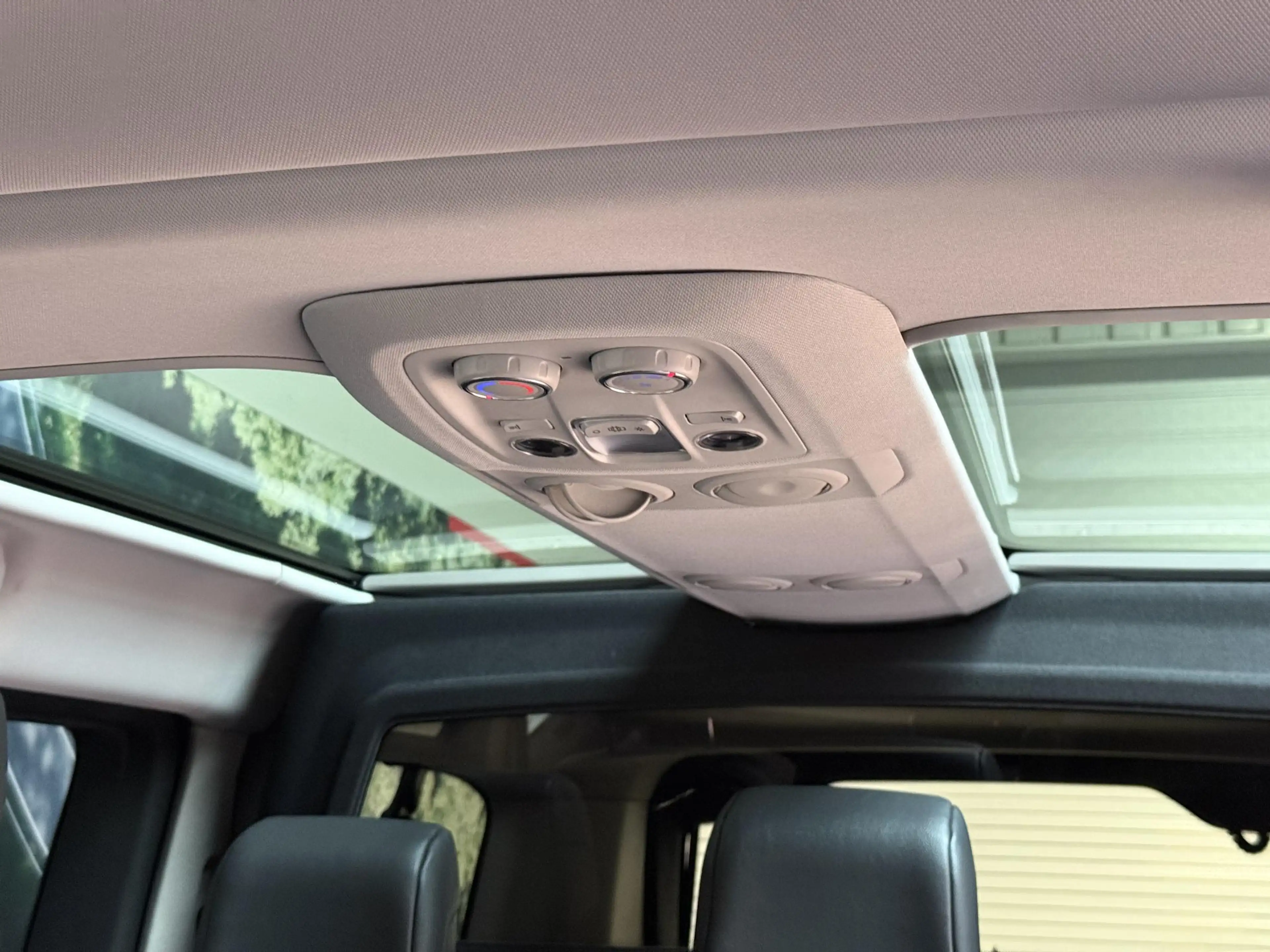 Toyota Proace Worker 2.0 D-4D Executive Long DC Verso — photo 21