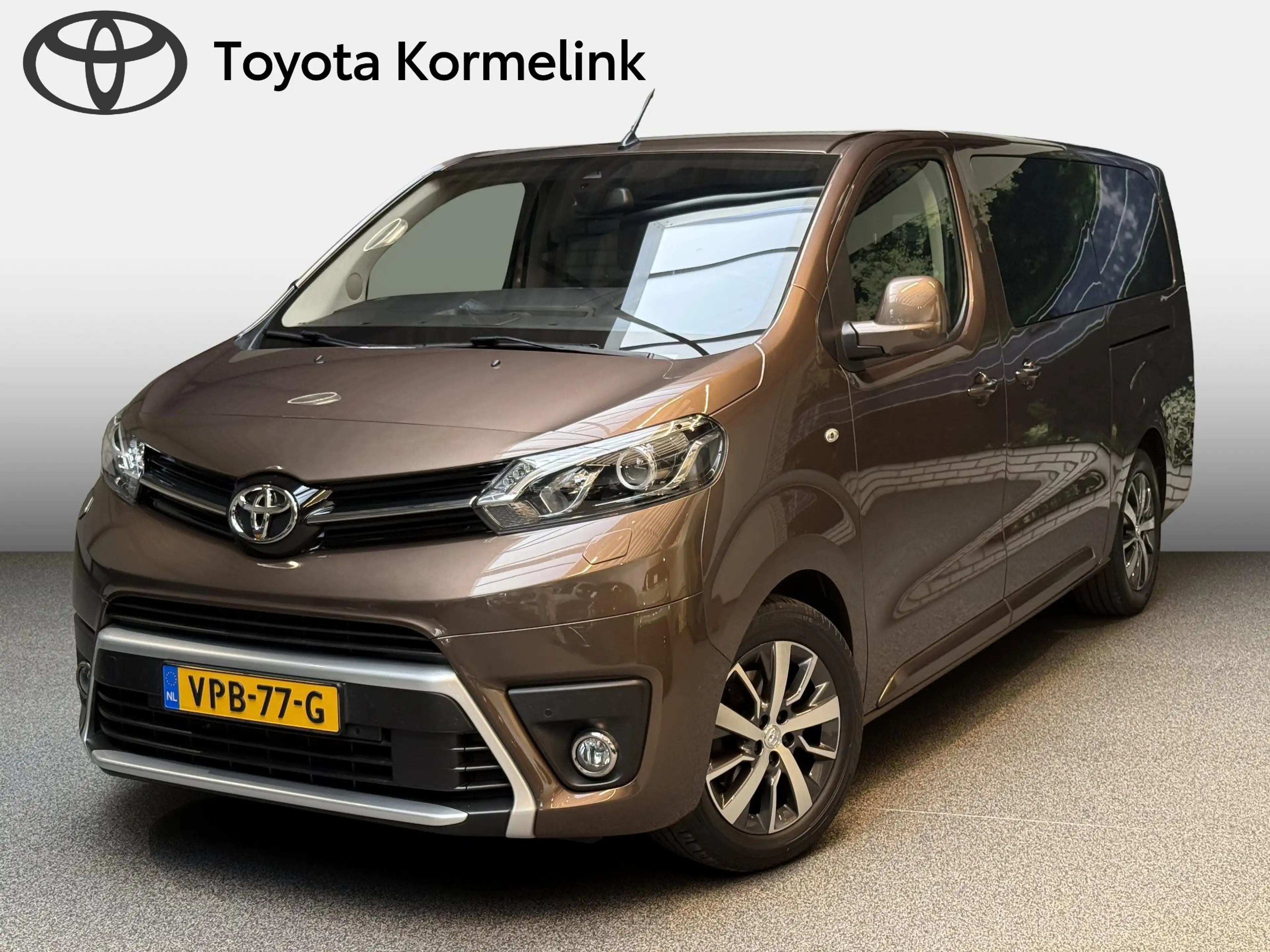 Toyota Proace Worker 2.0 D-4D Executive Long DC Verso